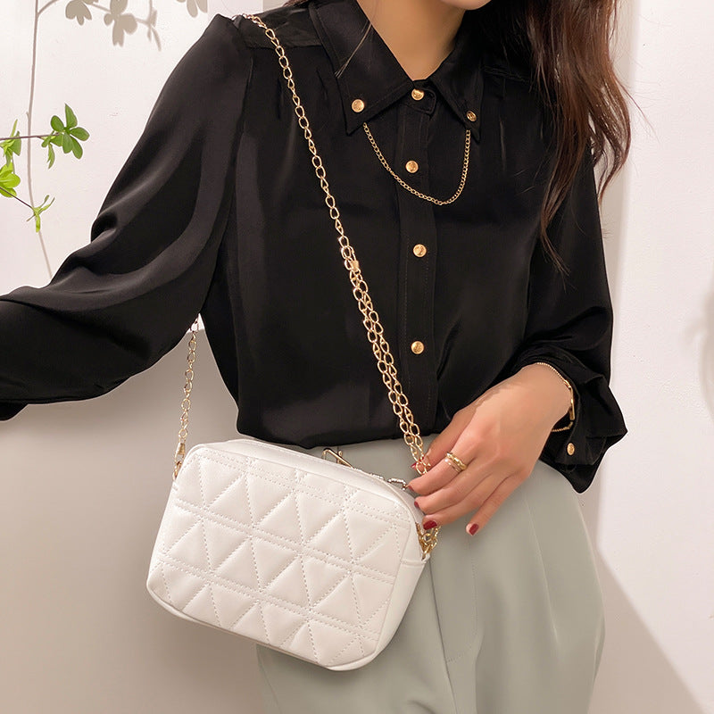 Zephyar - Detail Chain Square Bag ~ Black