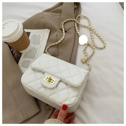 Zephyar ~ Dazzle Chain Crossbody Bag White